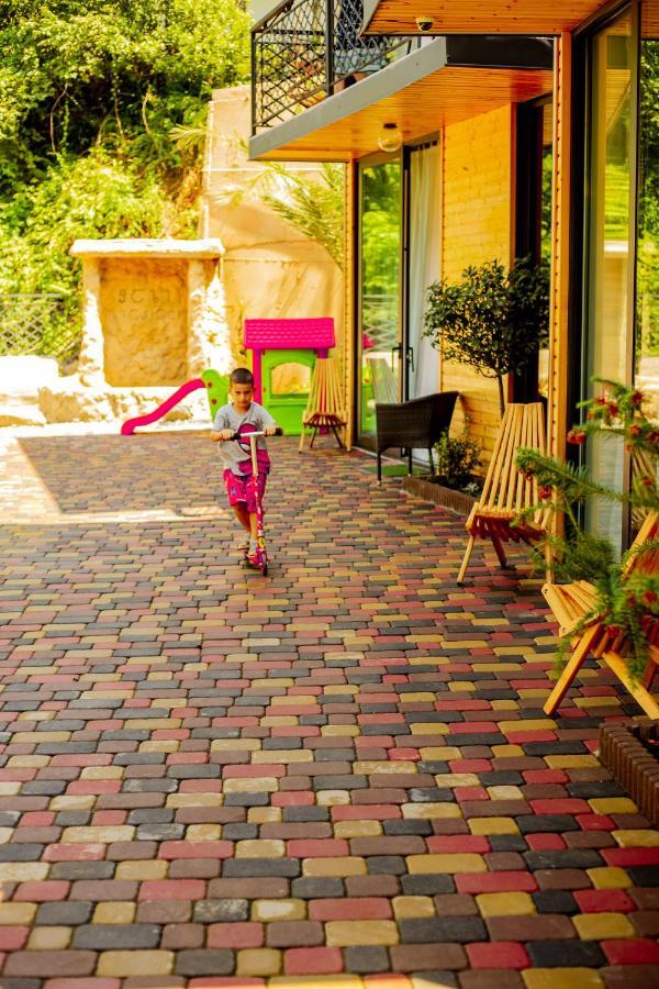 Chalet كفارياتي المظهر الخارجي الصورة